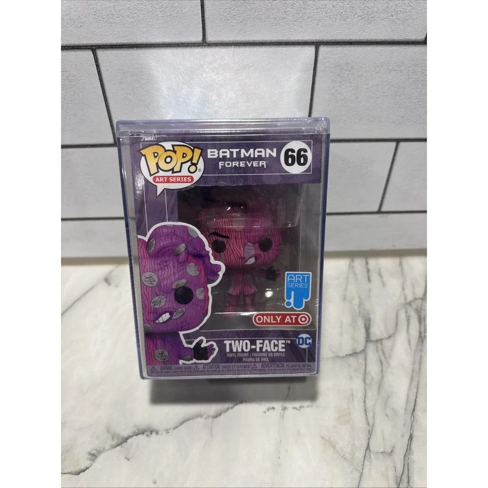 Funko POP! Two-Face #66 Batman Forever Art Series Target Exclusive w/ Protector